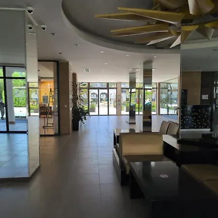 Apartment Modern Apartment, Pool Mountain Views Terace Sea