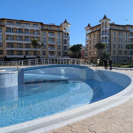 Modern Apartment, Pool Mountain Views Terace Sea Apartment